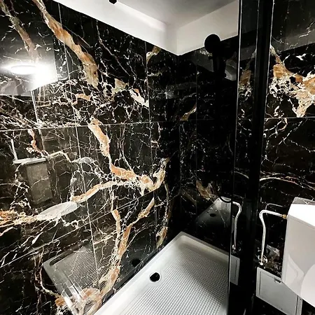 Apartment Luxor - Jacuzzi&cozy