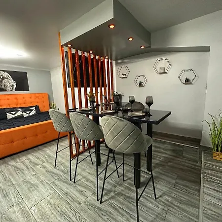 Luxor - Jacuzzi&cozy Apartment Sibiu