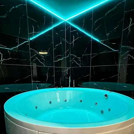 Luxor - Jacuzzi&cozy *
