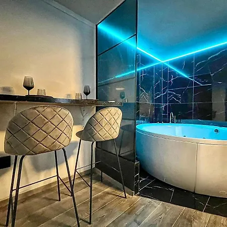 Apartment Luxor - Jacuzzi&cozy *
