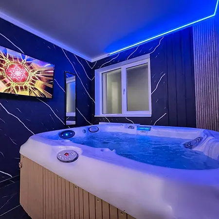 Luxor - Jacuzzi&cozy *