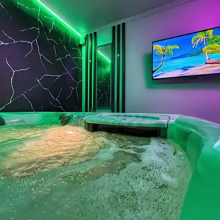 Luxor - Jacuzzi&cozy * Sibiu