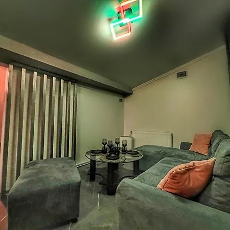 Apartment Luxor - Jacuzzi&cozy