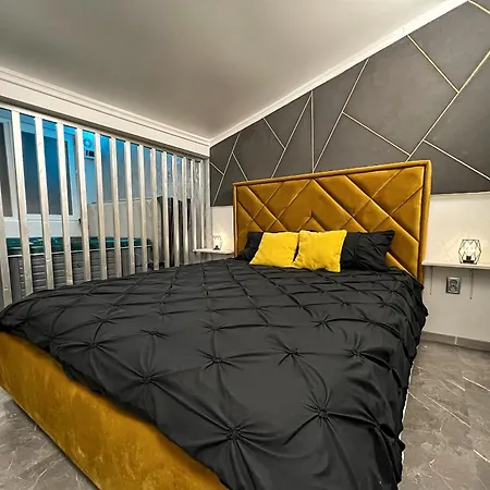 Apartment Luxor - Jacuzzi&cozy